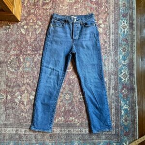 Levi’s Women’s Wedgie Straight Button Fly Classic Denim Jeans Size 30